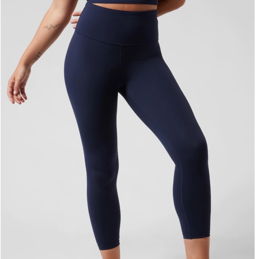 Athleta elation 7/8 tight navy size small